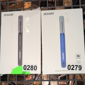 Earwax Remover Set - Black Or  Blue You Pick The Color  2 For Sale